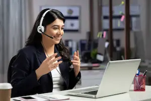 Top 5 Benefits of Using a VoIP Phone Support Company for Business Calls